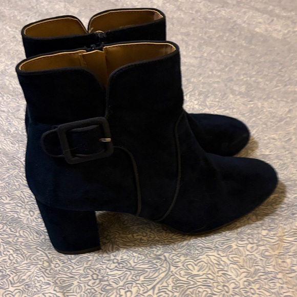 White Mountain Navy Ankle Boots - Picture 4 of 10